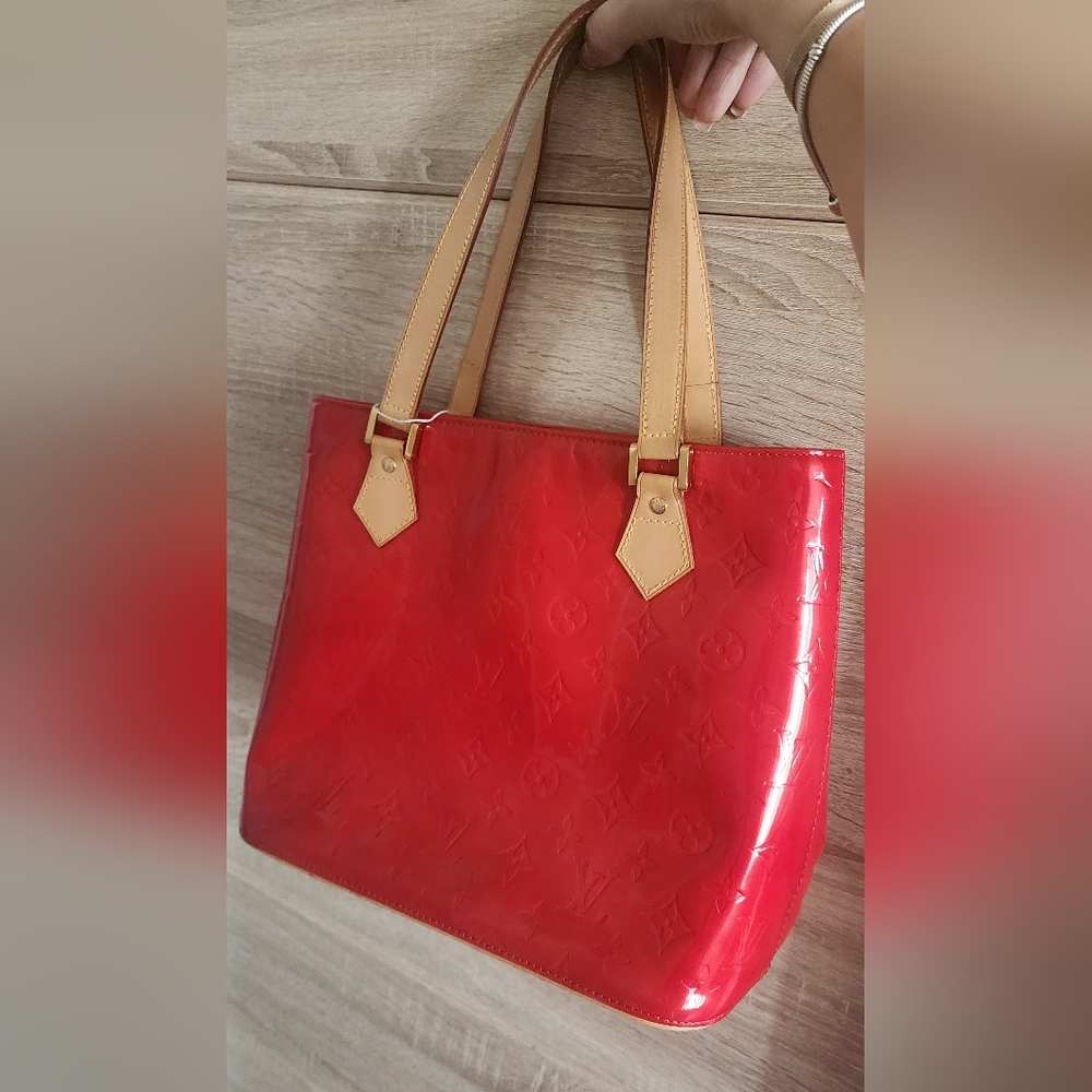 LOUIS VUITTON VERNIS HOUSTON TOTE